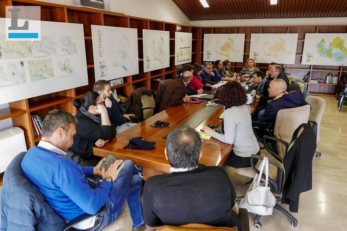 Bellini disattiva la registrazione, bagarre in Commissione. Minoranza furiosa