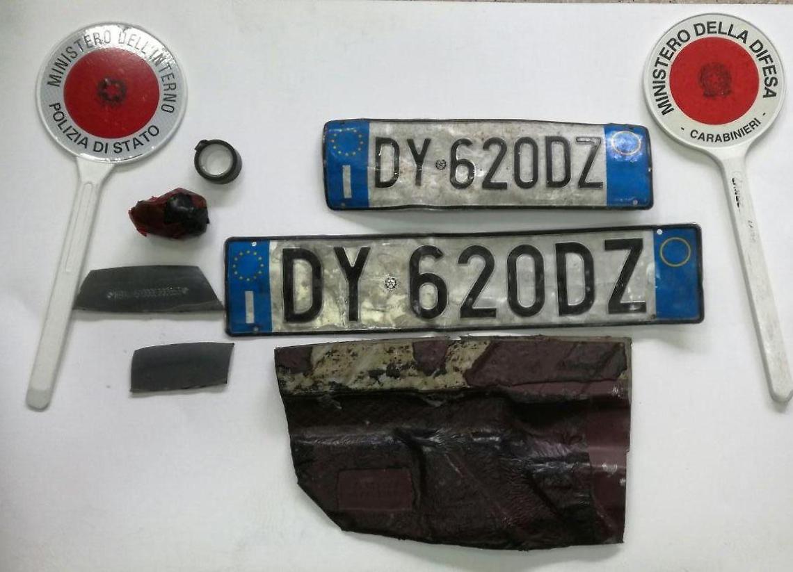 Bloccato sulla Pontina, nascondeva 62 grammi di cocaina in auto: arrestato