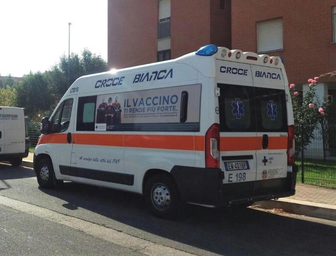Intossicati dallo spray anti-zanzare, tre bambini finiscono all'ospedale