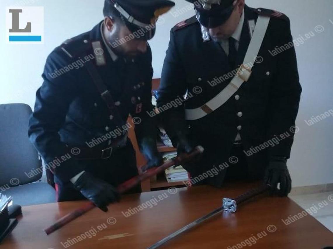 Ruba una katana a Sezze: denunciato a piede libero un diciassettenne