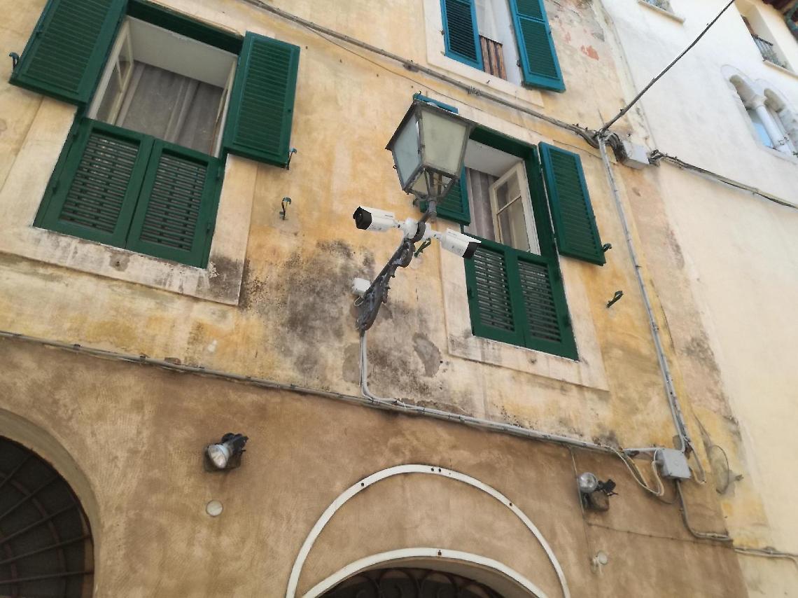 Terracina, pedonali e Ztl anticipati al 1° giugno: spuntano le telecamere