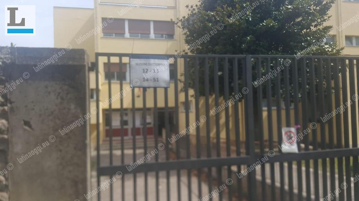 Ballottaggio ad Aprilia, elettore pizzicato a fotografare la scheda