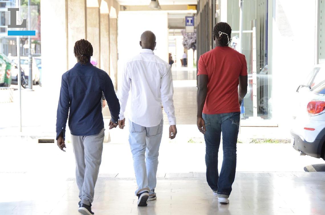 Migranti e centri di accoglienza, il Prefetto avvia i controlli