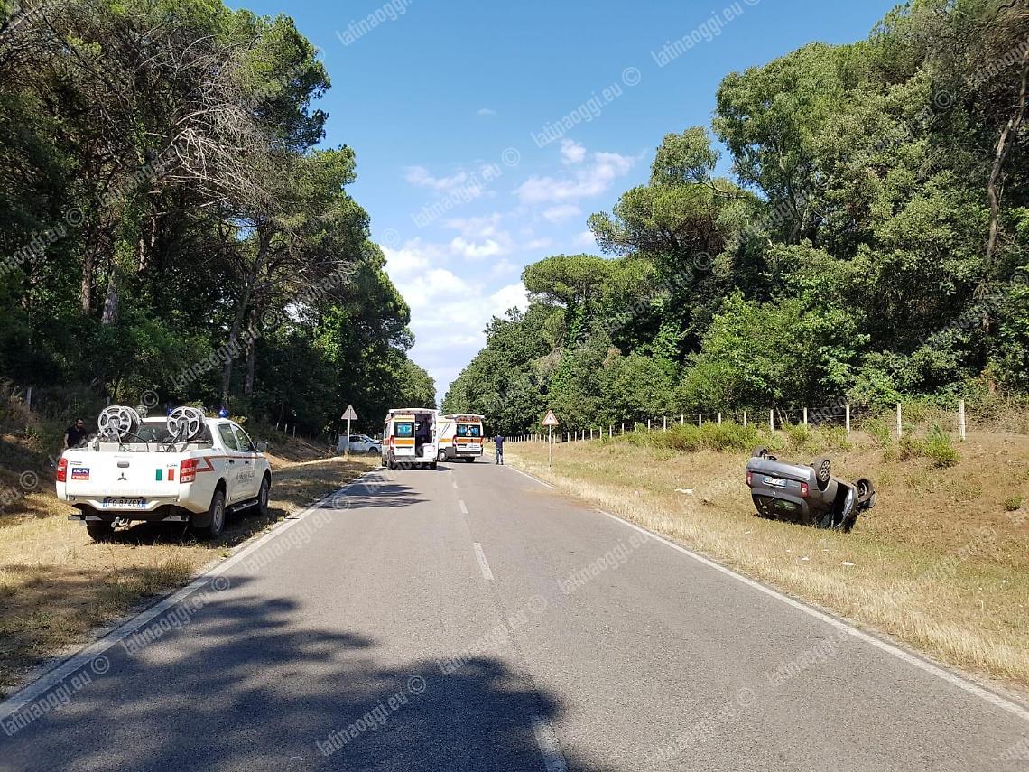 Grave incidente sulla Migliara 53 a Sabaudia, cinque feriti