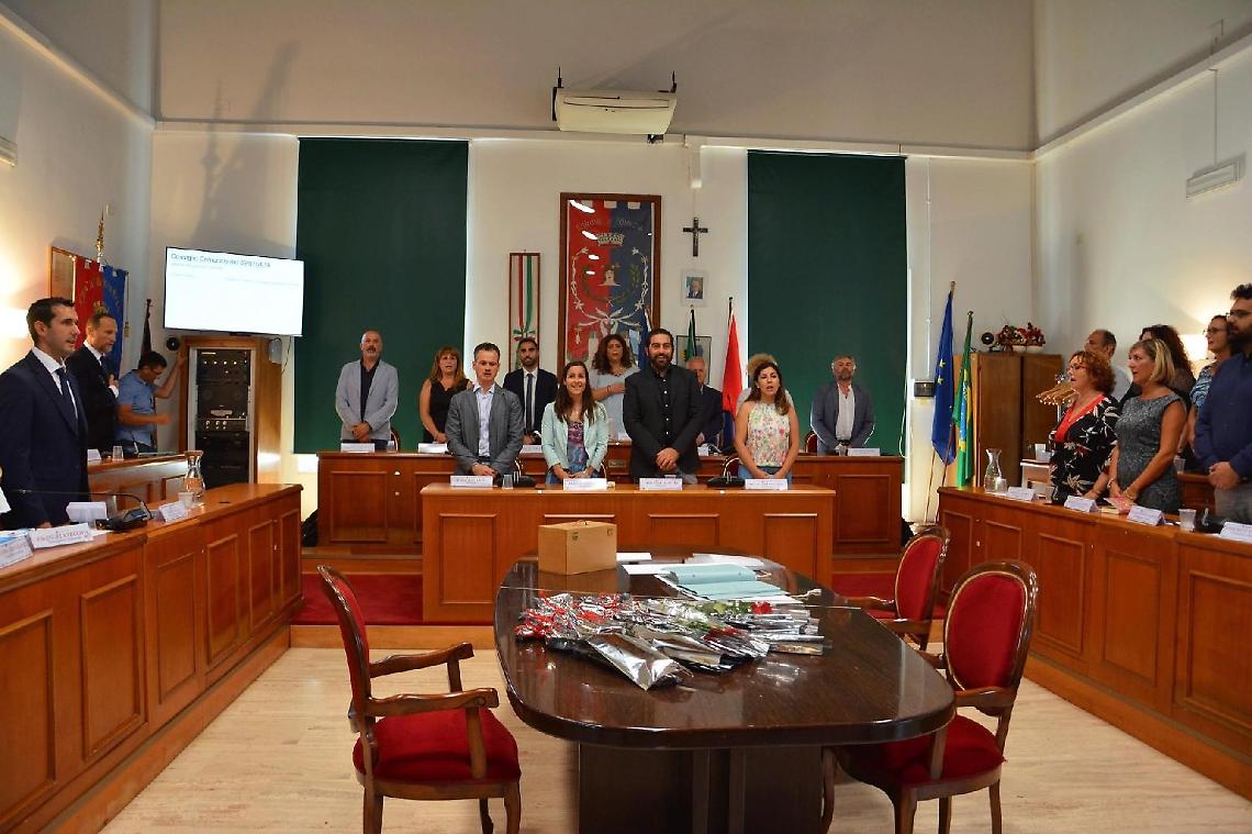 Pomezia, al via il mandato da sindaco di Zuccalà: ieri il giuramento