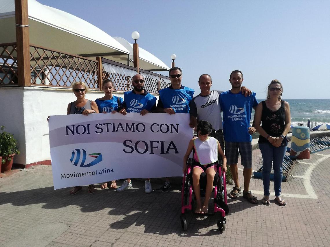 Scivoli per disabili assenti sul lungomare, Comune a rischio denuncia