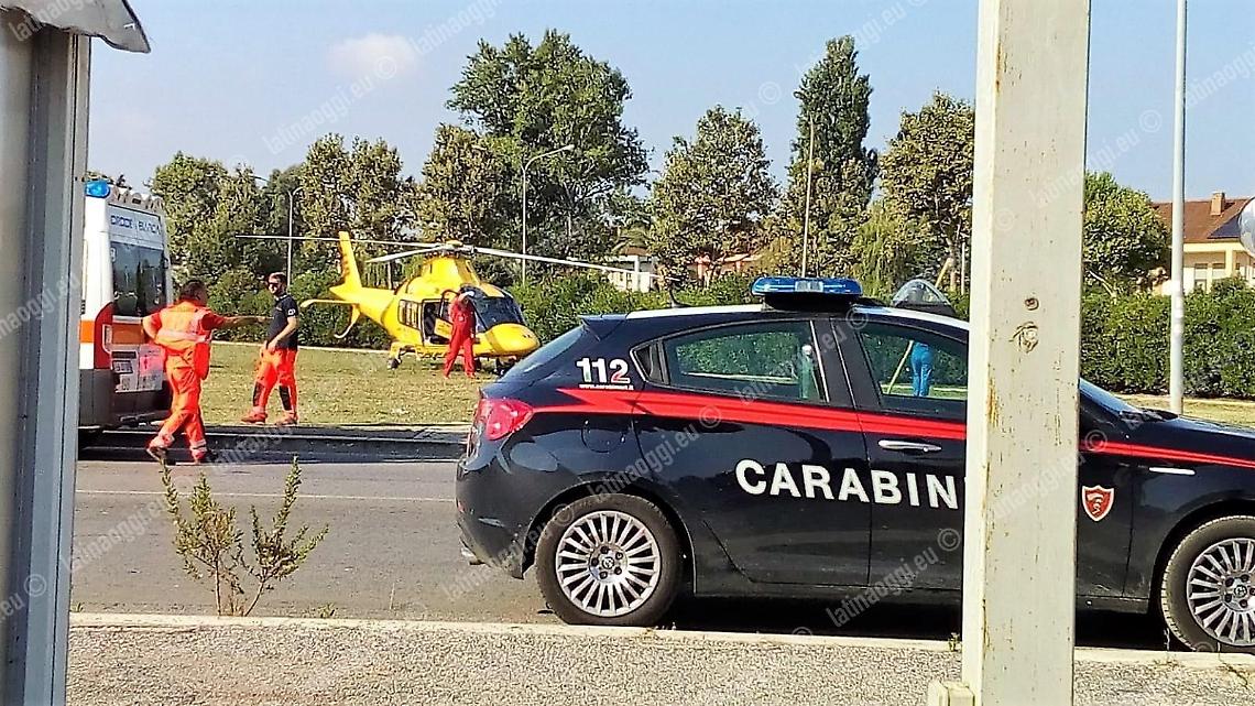 Precipita nel vuoto in cantiere, trasferito con l'eliambulanza al San Camillo