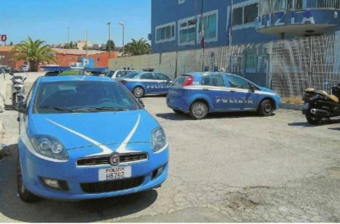 Anzio, morde un poliziotto e picchia gli altri agenti: arrestato