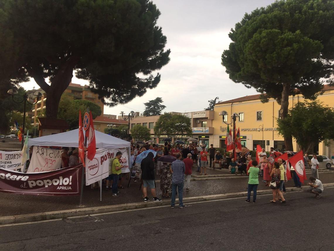 Aprilia in piazza per dire "no" al razzismo e alla violenza