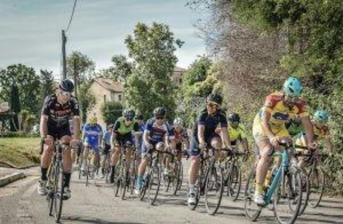 Finisce la gara e rubano le biciclette da corsa