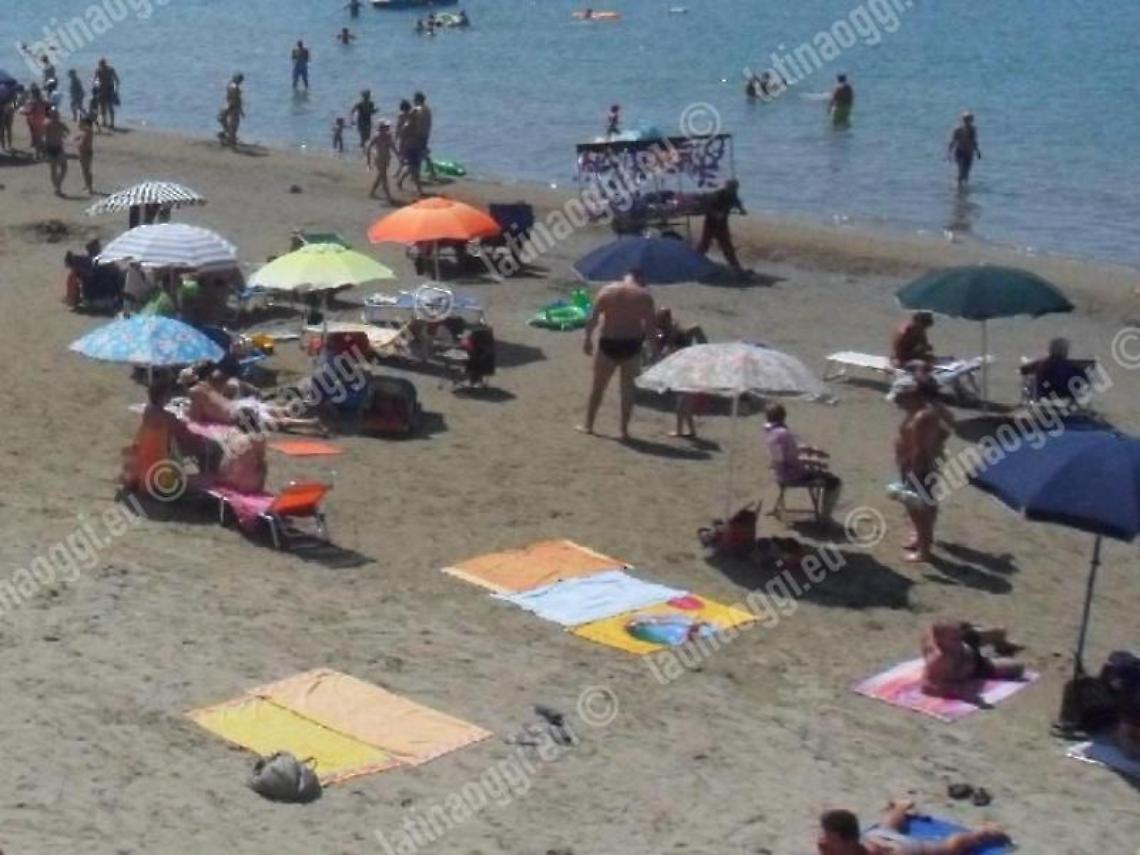 Il mare di Ardea &egrave; sempre pi&ugrave; pulito: perfetti i prelievi dell'Arpa