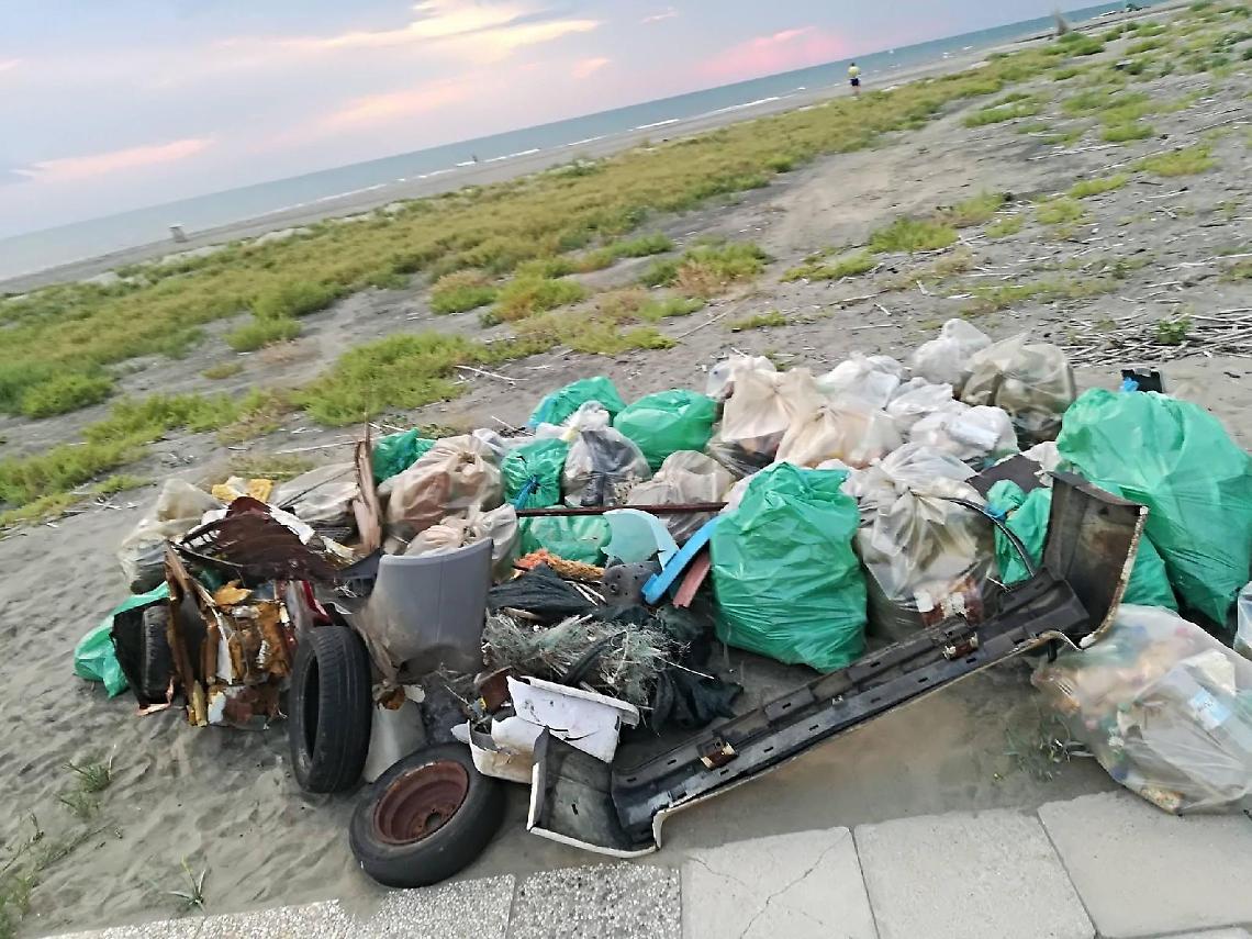 Ardea, volontari pronti a pulire la spiaggia vicina al fosso dell'Incastro