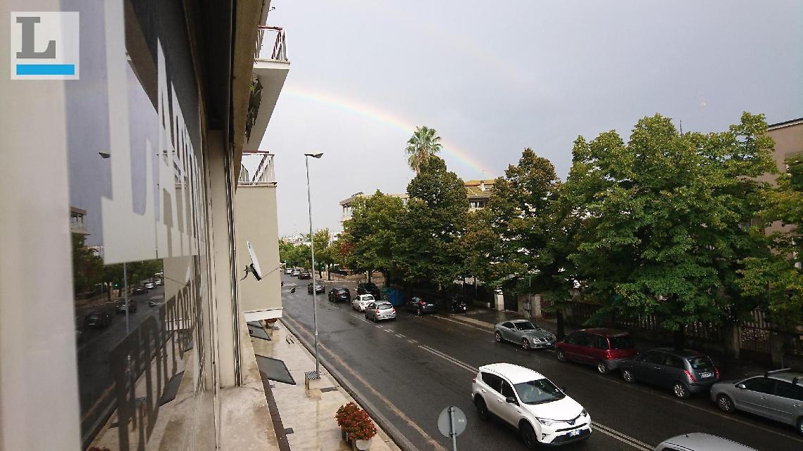 [La foto] L'arcobaleno visto dalla Redazione di Latina Oggi