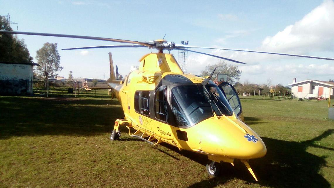 Cortocircuito nella roulotte, padre e figlio di due anni folgorati