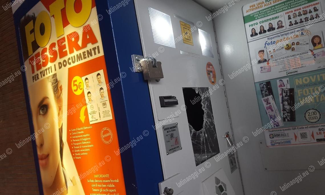 Vandalizzata sabato notte la stazione ferroviaria di Latina Scalo