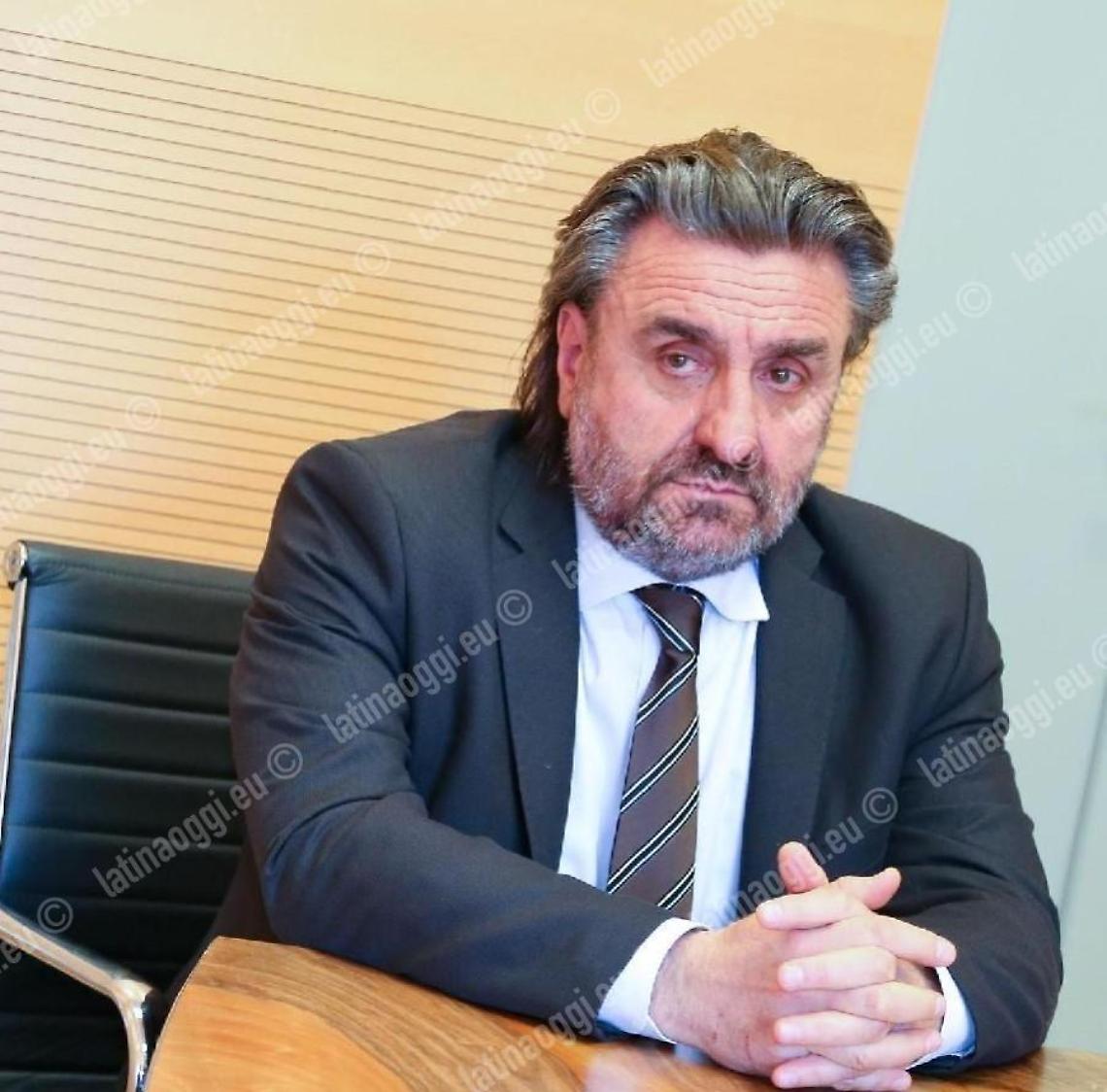 Avvocato minacciato sul web, l'Ordine: la difesa è un diritto Costituzionale