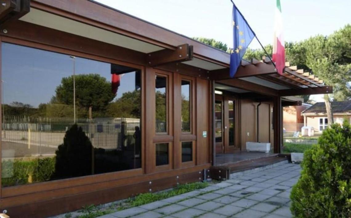 Ardea, topi a scuola: slitta l'inizio dell'anno nel plesso &laquo;La Baita&raquo;
