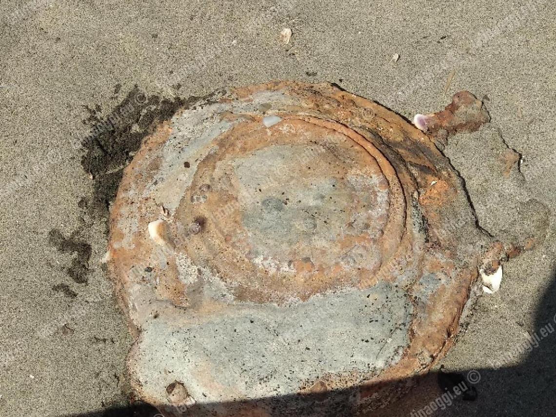 Una mina anticarro è stata ritrovata sulla spiaggia di Capo Portiere