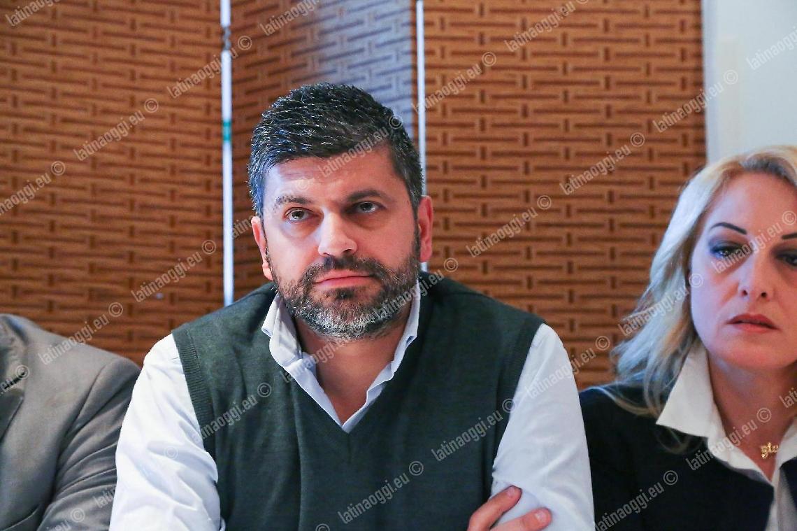 La Lega manda in soffitta il centrodestra: Zicchieri: vinciamo da soli