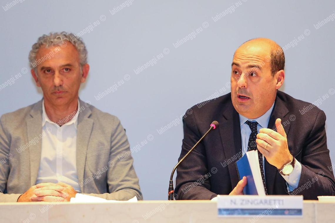 Coletta unico sindaco del Lazio a parlare alla kermesse di Zingaretti