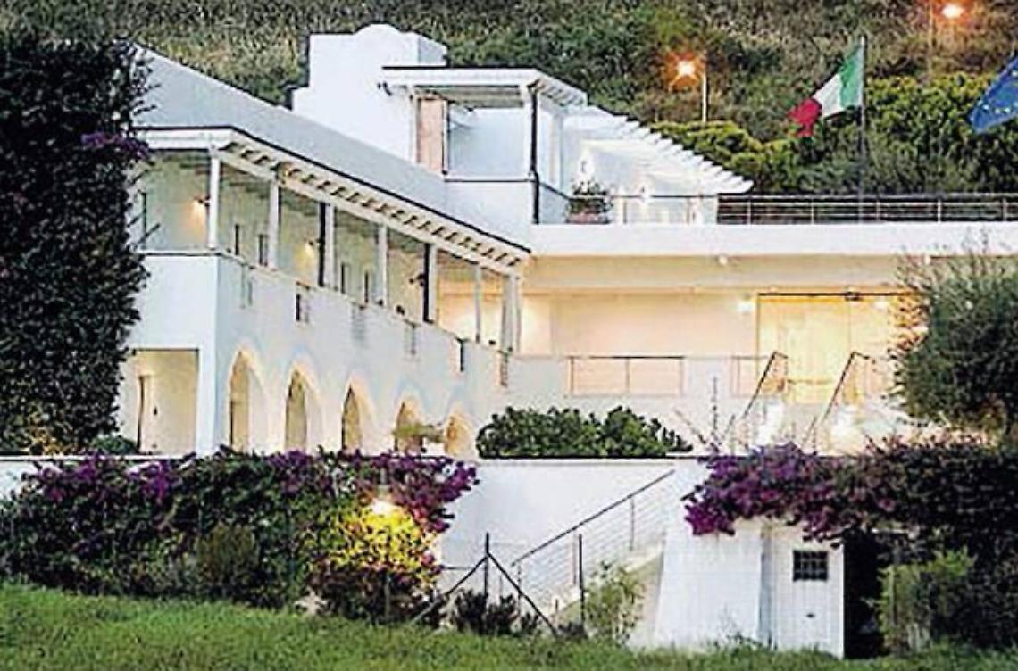 Hotel Grotta di Tiberio a Sperlonga, il Tar boccia l'operato del Comune