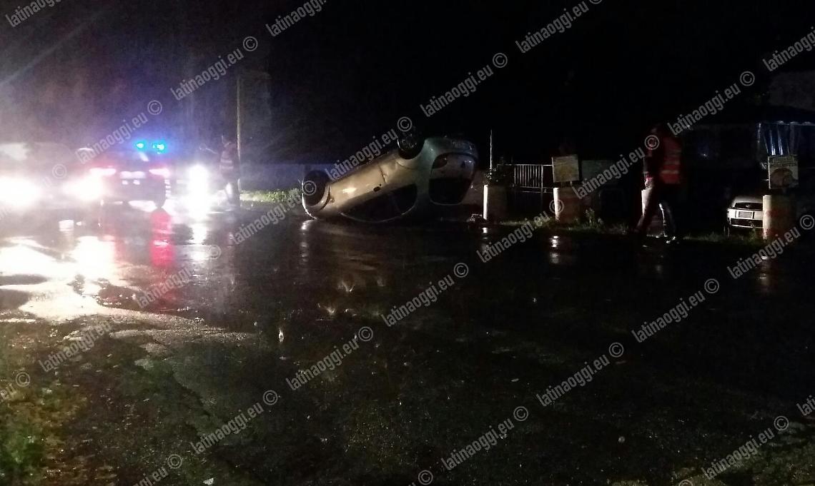 Incidente stradale a Campoverde, auto si ribalta. Un ferito grave