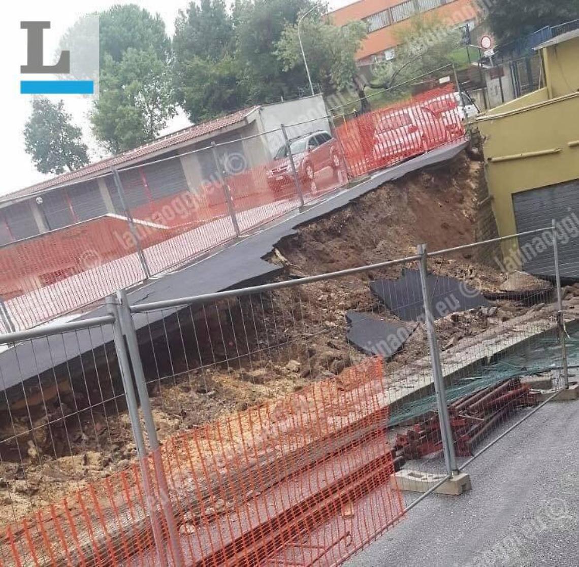 Frana il marciapiede davanti alla scuola, paura a Cisterna