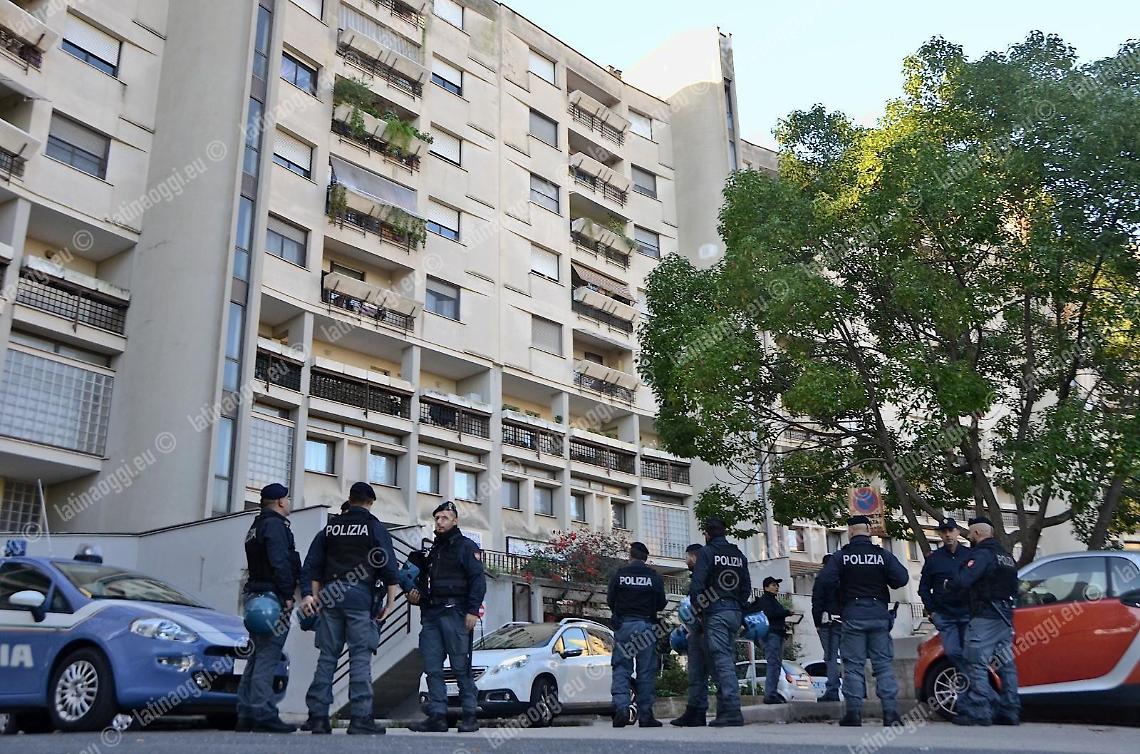 "Sono stata costretta a occupare". La storia di una madre con tre figli
