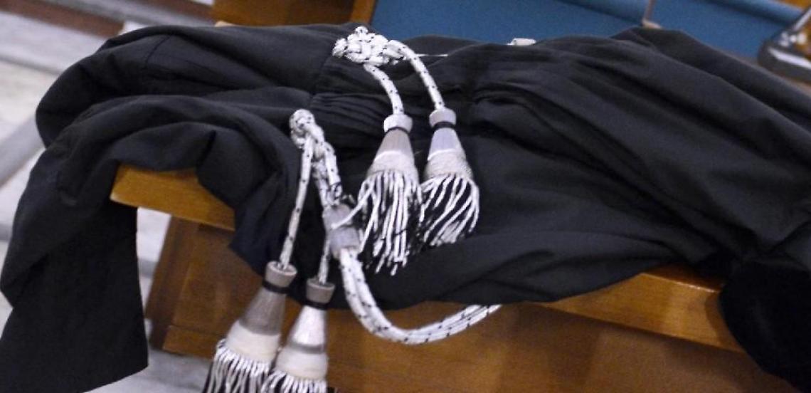 Pomezia, per 17 anni a contatto con le fibre d'amianto: si ammala di tumore