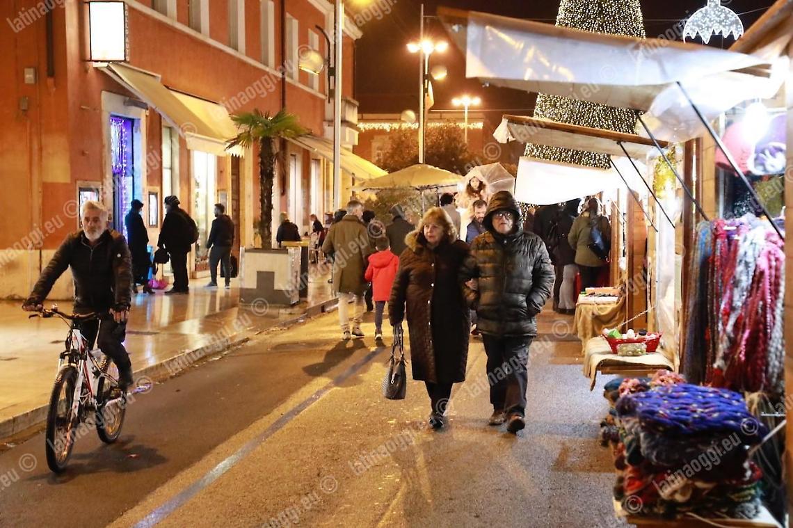 Commercio, due notti bianche di successo per il centro di Latina