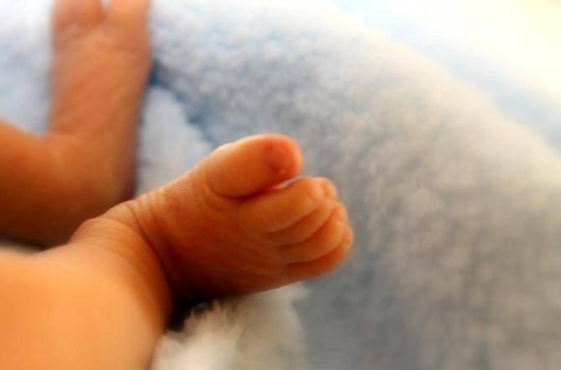 Anzio, lieto evento fuori dall'ospedale: bimbo nasce nel parcheggio