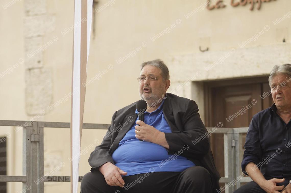 Elezioni Cisterna, Carturan avanti in tutte e 4 le sezioni: vittoria a un passo