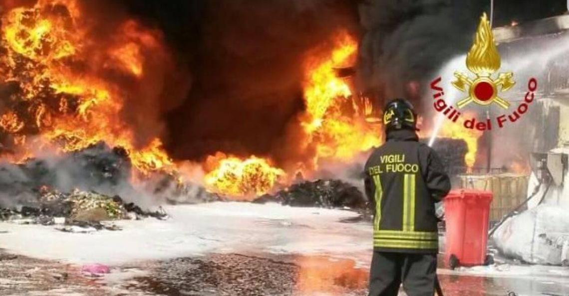 Pomezia, incendio Eco-X: nuovo rinvio per l'udienza preliminare