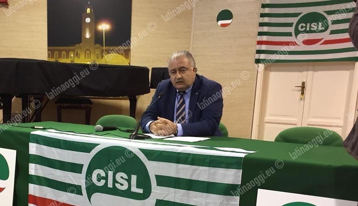 Caporalato, la Cisl si difende. Cecere: "Fuori le mele marce"