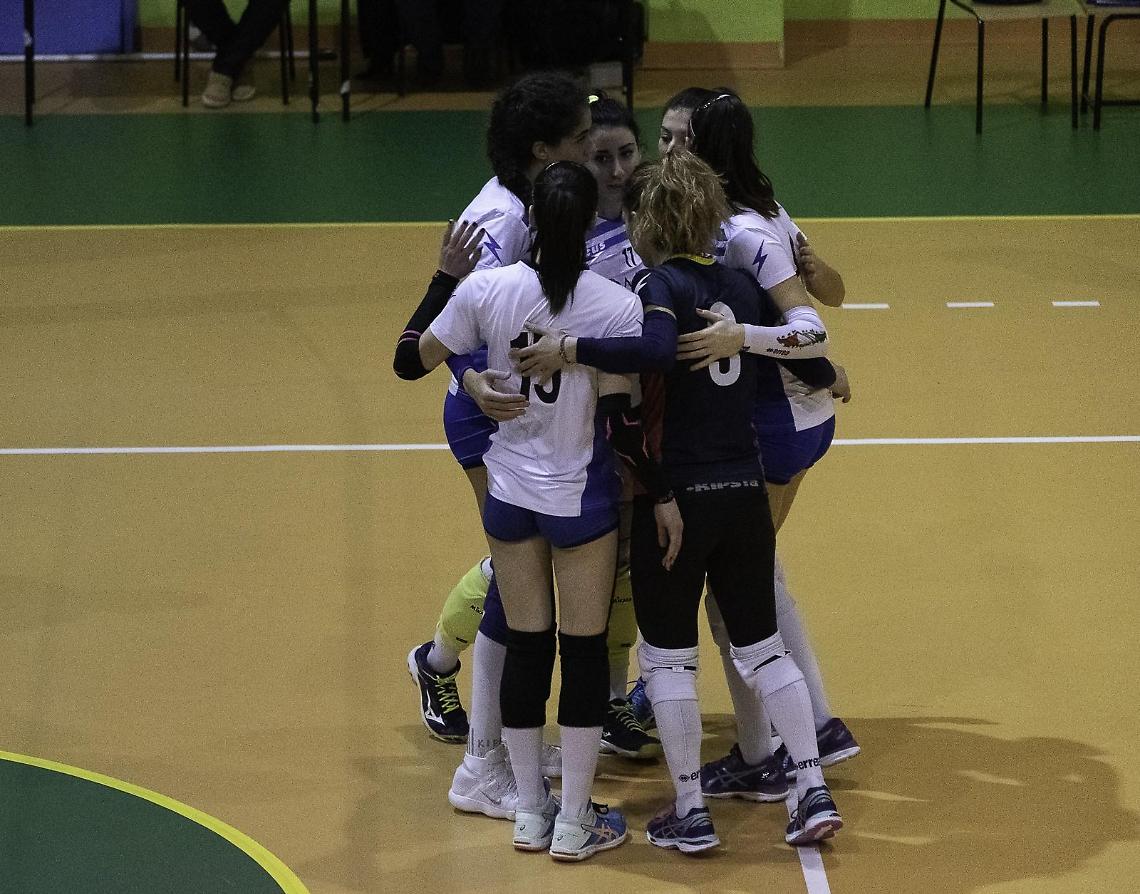 L'Omia Cisterna sbanca il PalaCarucci di Terracina e fa suo il derby