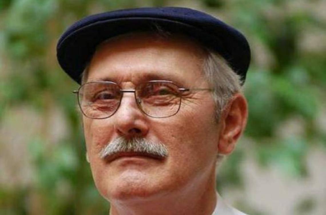 Una mano di bianco, per Latina Mare