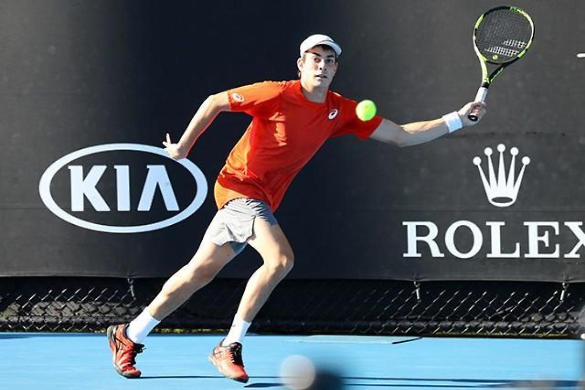 Zeppieri si consola con Djokovic: "Spero che mi chieda di poterlo riscaldare"
