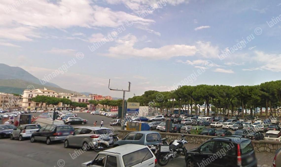 Formia, il mercato del sabato resta nella sede di largo Paone