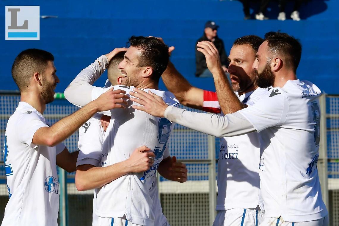Latina - Castiadas 2-0 7'pt Fioretti; 30'pt Sanna [FINALE]