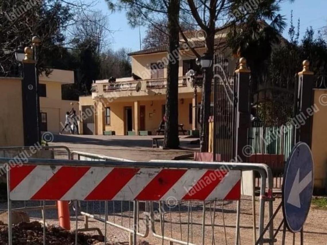 Sezze, migranti in rivolta perché non piace il cibo del catering