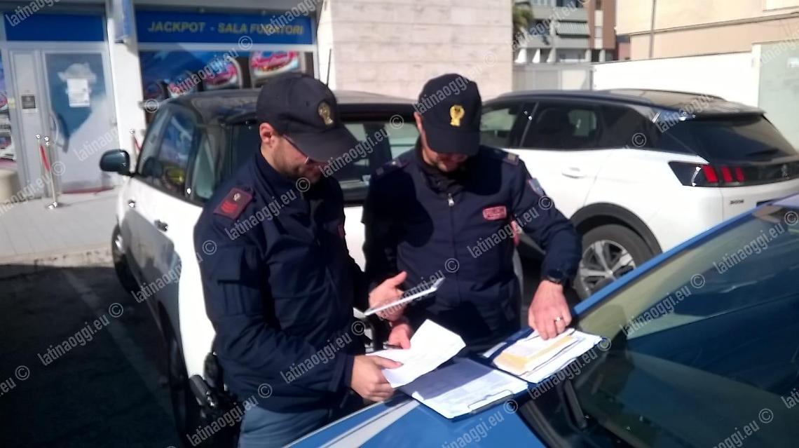 Guida con la patente sospesa, ritiro definitivo per un uomo a Formia