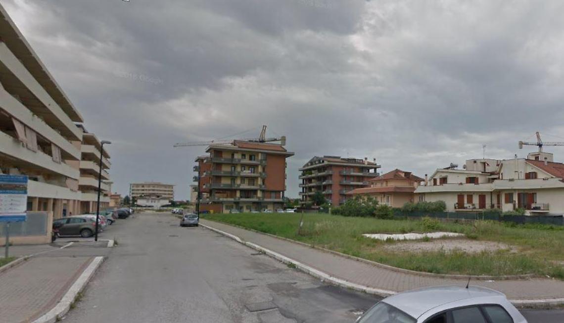 Smantellato il fortino-market della droga adiacente al liceo di Aprilia