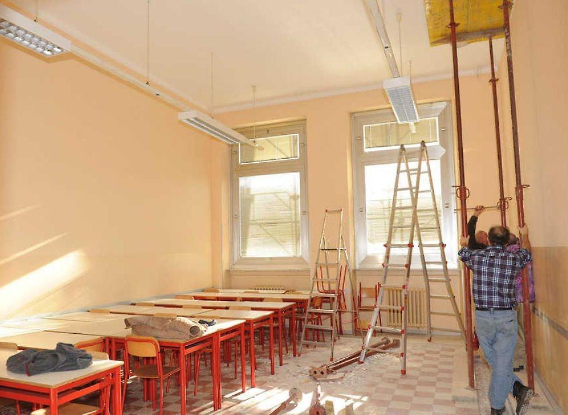 Edilizia scolastica, 30 milioni di euro per le scuole della provincia di Latina