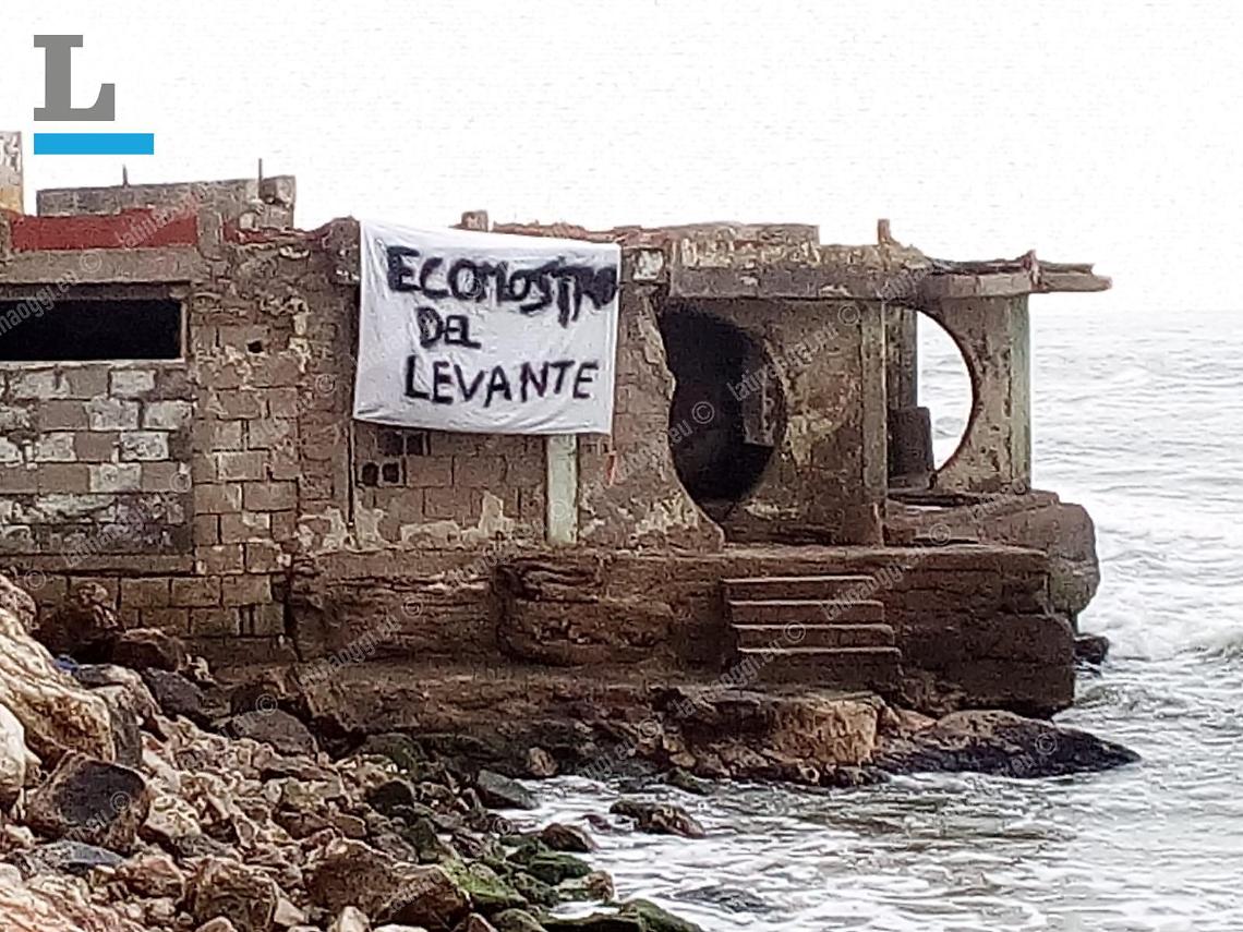 Il vecchio lido di Levante a Minturno &egrave; diventato un ecomostro