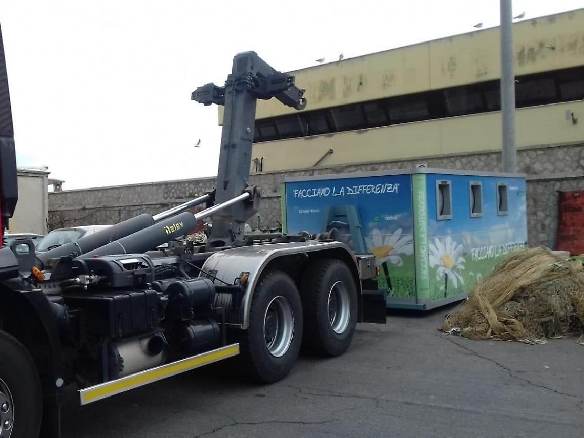 Anzio, un mare senza plastica: ecco l'isola ecologica per i pescatori
