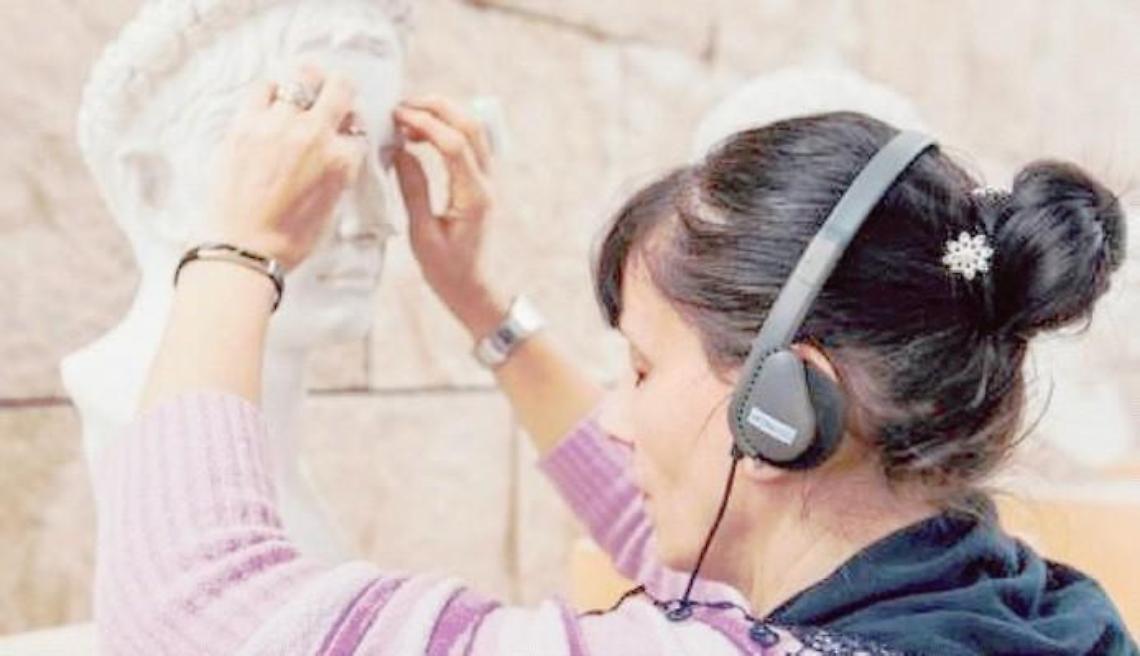 Fondi, il museo archeologico per tutti. L'arte anche con il Braille e la Lis