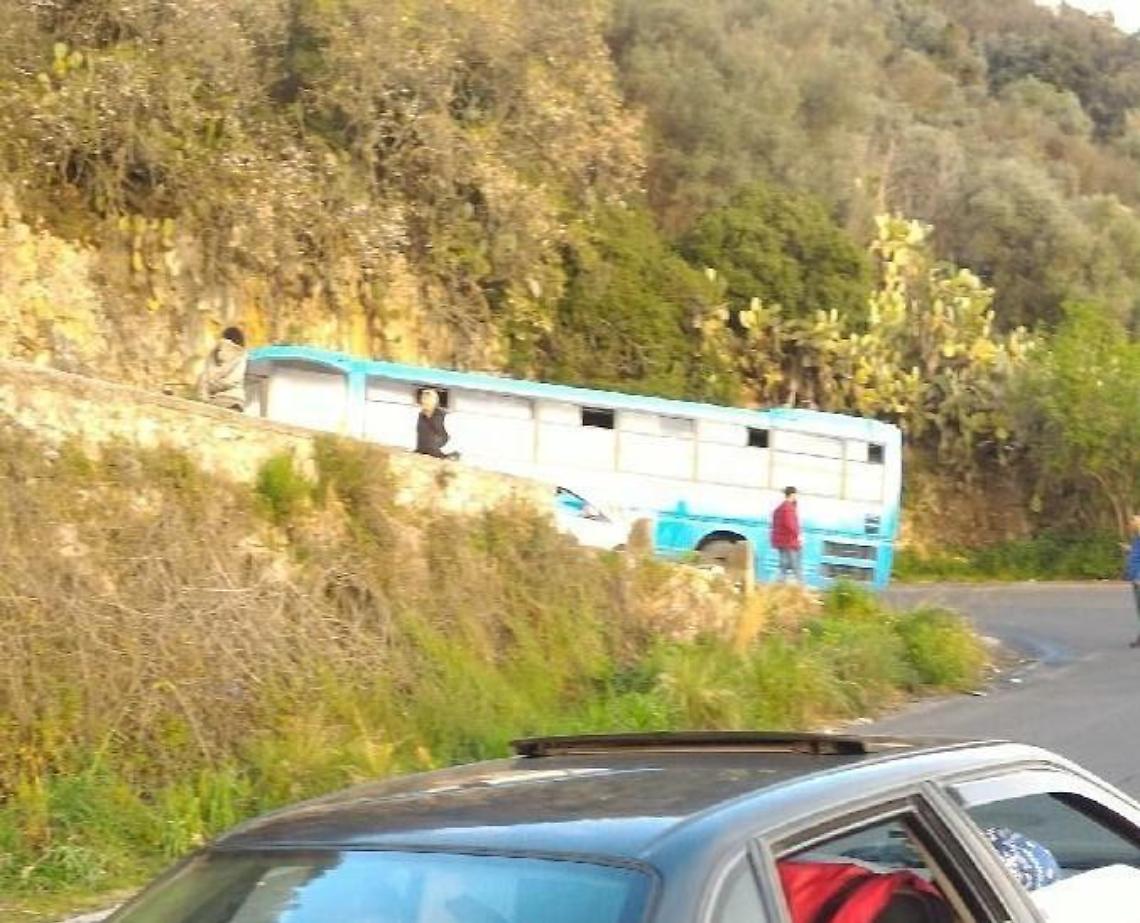 Incidente su via Norbana tra un bus Cotral e una vettura