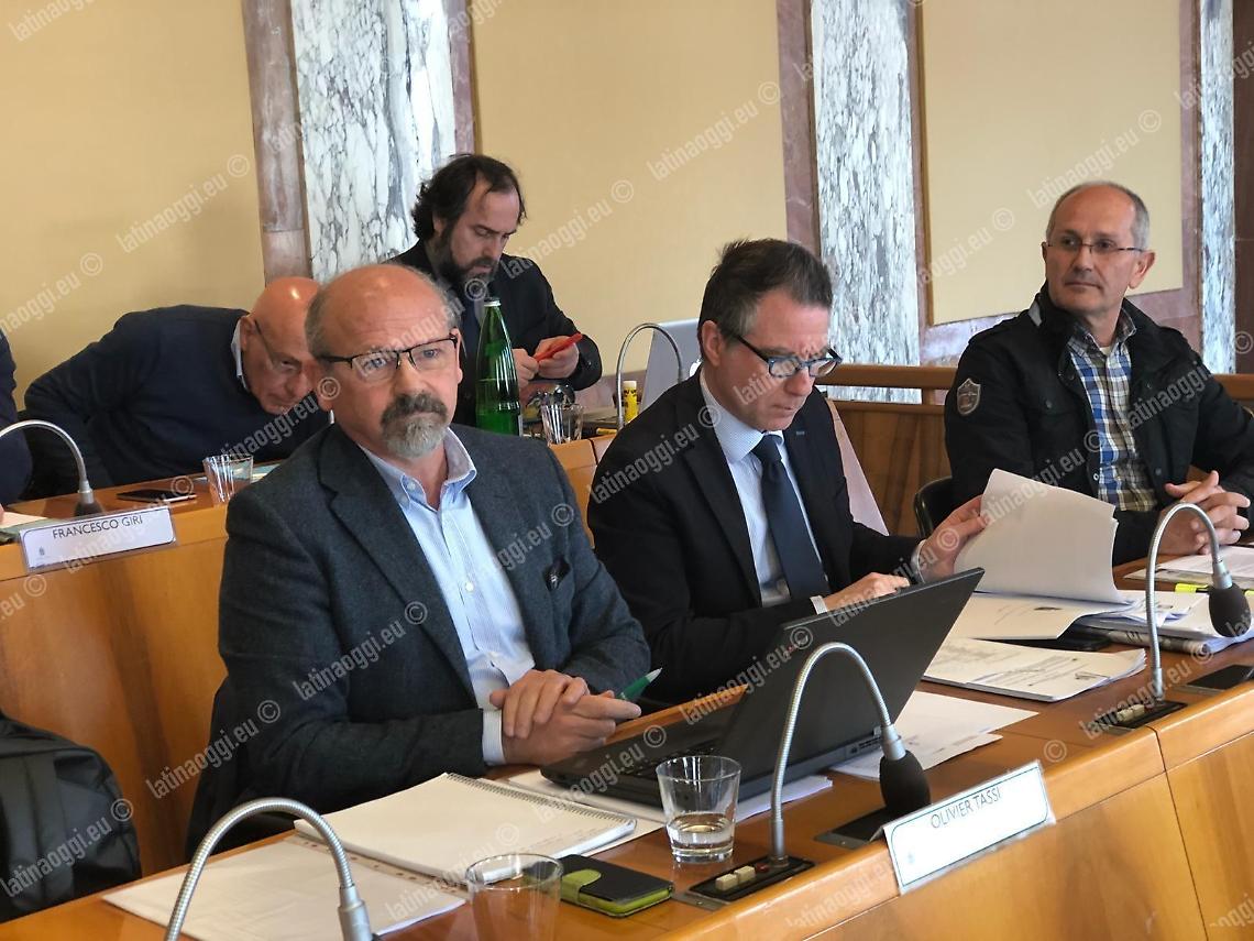 I dissidenti ex Lbc messi da parte, anche nei banchi in Consiglio