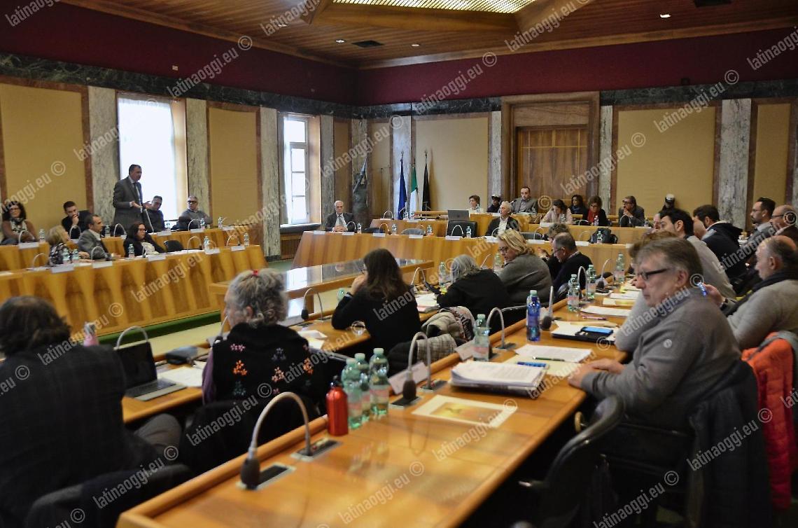Consiglio comunale, l'occasione mancata dell'opposizione a Coletta