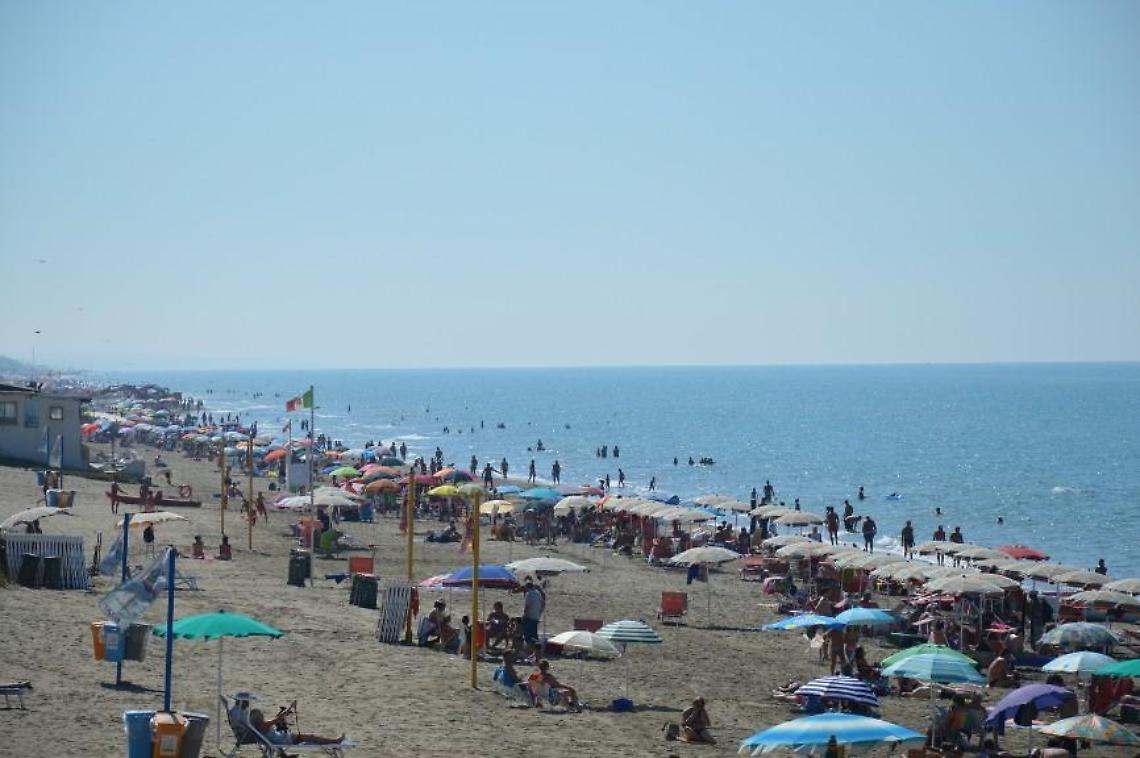 Spiagge libere e attrezzate, il bando del Comune di Minturno